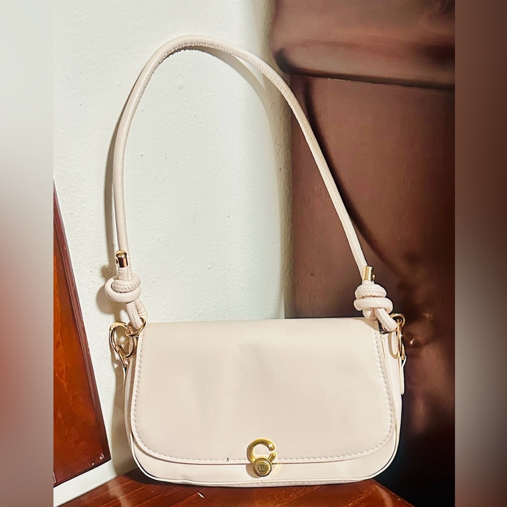 Elegant Cream Faux Leather Shoulder Bag